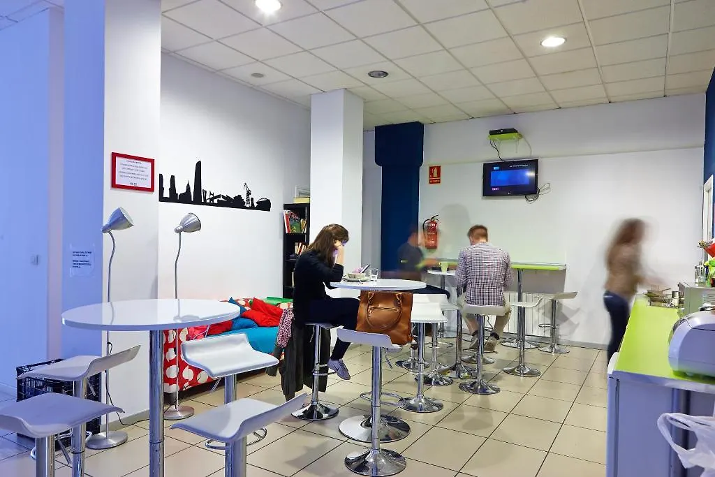 Pil Pil Hostel Bilbao