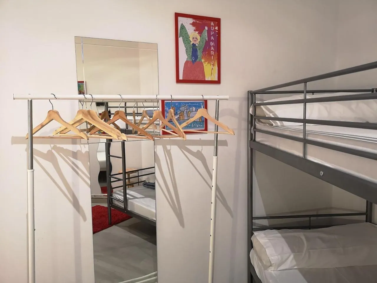 Pil Pil Hostel Bilbao 0*,  España